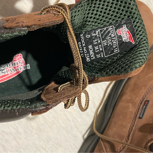 Redwing Steel Toed Boots -waterproof - Picture 3 of 4